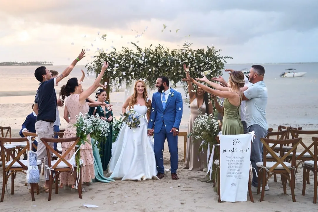 Casamento na praia ao pôr do sol — Destination Wedding no litoral de Pernambuco